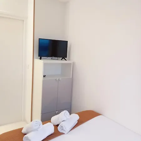 Apartman La Parenthese 70's